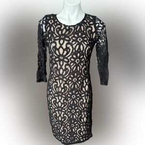 New! Glamour Beautiful Black Floral Lace Design Over Beige Dress Size 6